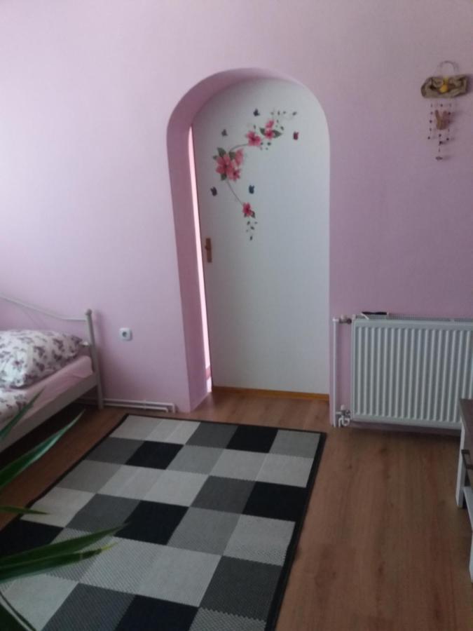 Apartment Tunel Hrušica Εξωτερικό φωτογραφία